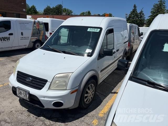 Ford Transit Busy / Vany