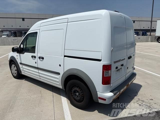 Ford Transit Busy / Vany