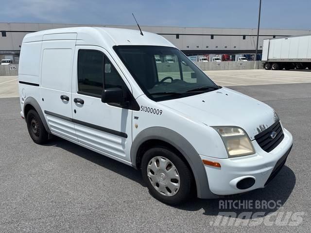Ford Transit Busy / Vany