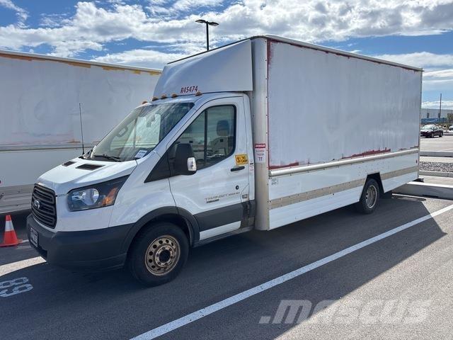 Ford Transit Busy / Vany