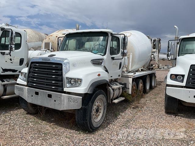 Freightliner  Inne