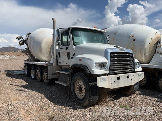 Freightliner  Inne