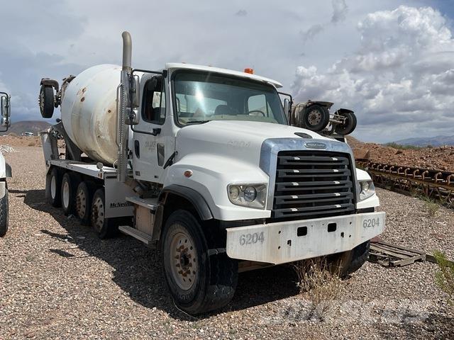 Freightliner  Inne