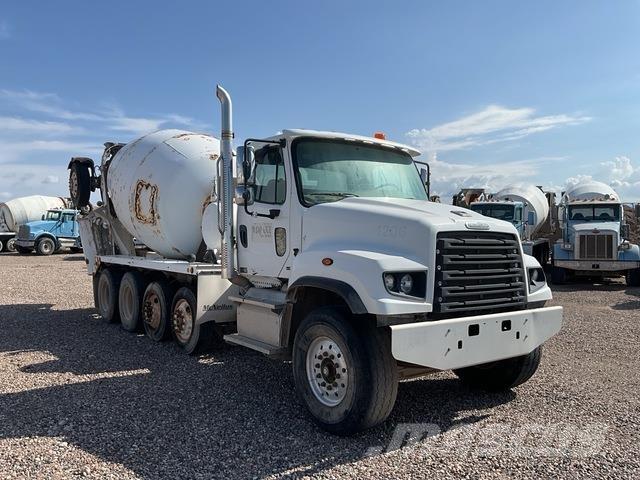 Freightliner  Inne