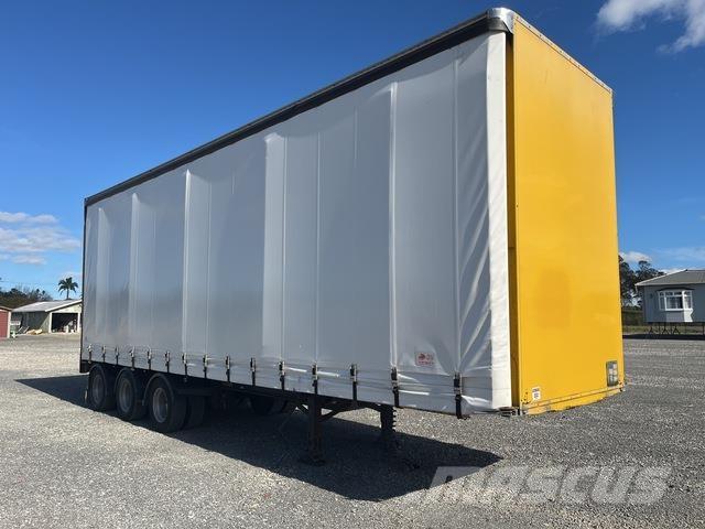 Fruehauf  Przyczepy firanki
