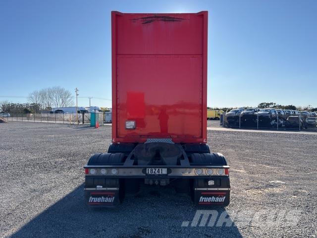 Fruehauf  Przyczepy firanki