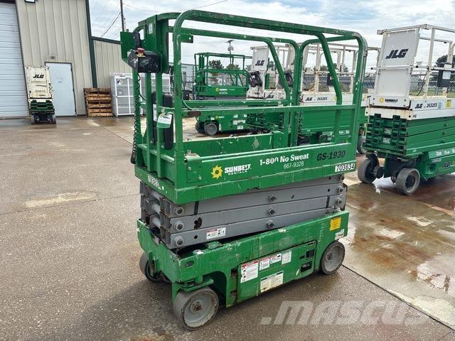 Genie GS-1930 Podnośniki nożycowe