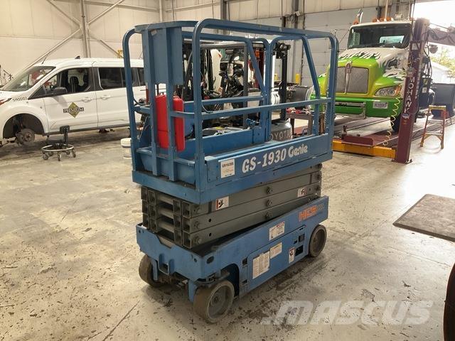 Genie GS-1930 Podnośniki nożycowe