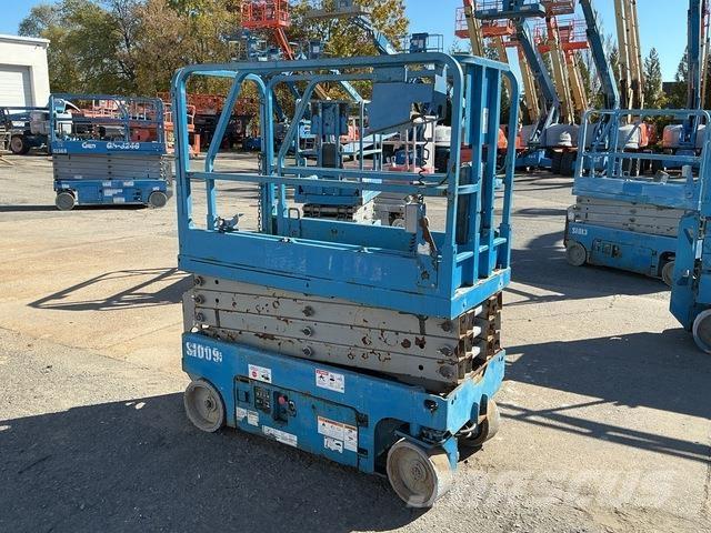 Genie GS-1930 Podnośniki nożycowe