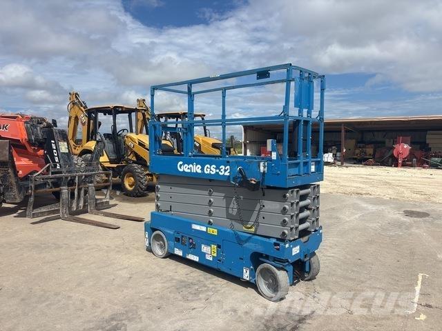 Genie GS-3232 Podnośniki nożycowe