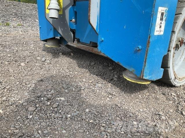 Genie GS3232 Podnośniki nożycowe