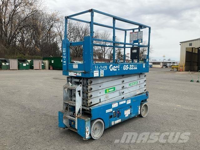 Genie GS3232 Podnośniki nożycowe
