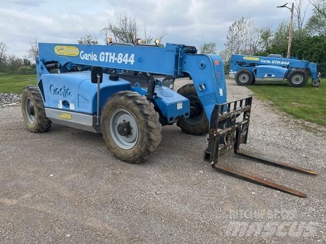 Genie GTH-844 Ładowarki teleskopowe