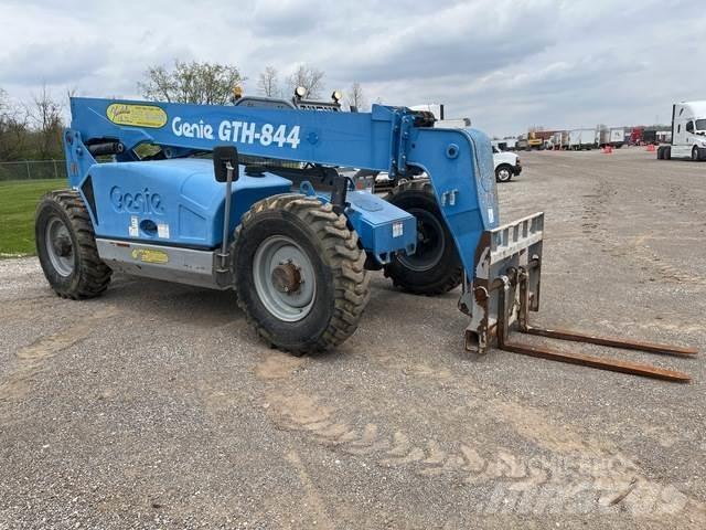 Genie GTH-844 Ładowarki teleskopowe