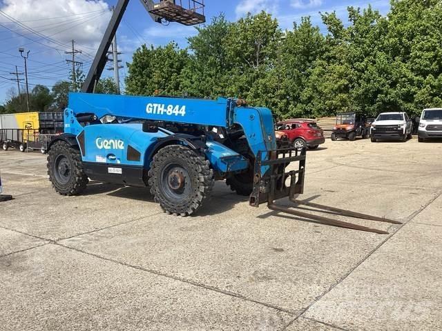 Genie GTH-844 Ładowarki teleskopowe