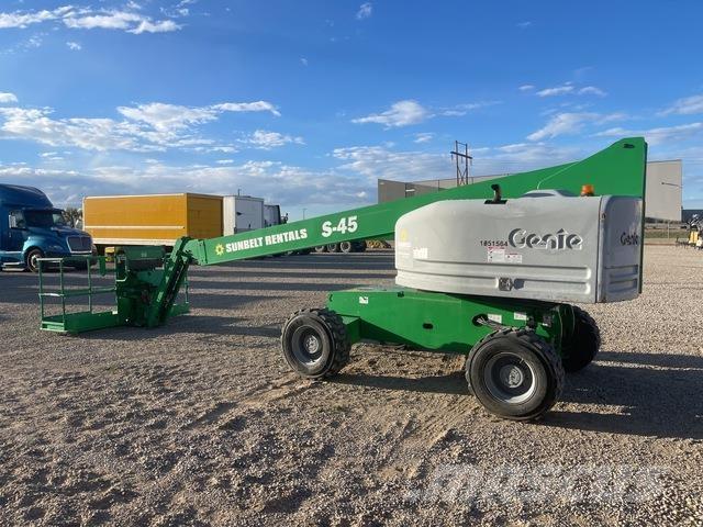 Genie S-45 Podnośniki teleskopowe