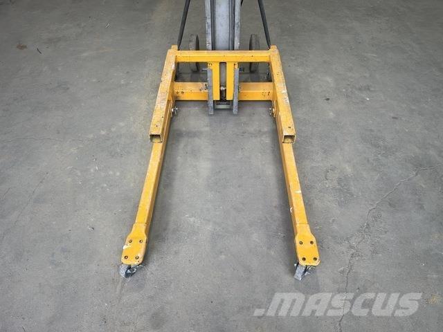 Genie SL-18 Maszyny budowlane - Inne