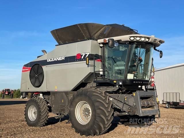 Gleaner S77 Kombajny zbożowe