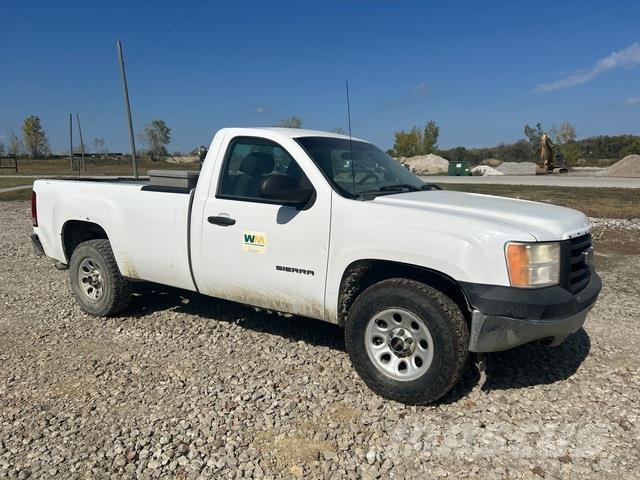 GMC 1500 Pick-upy / Pojazdy z otwieranymi burtami