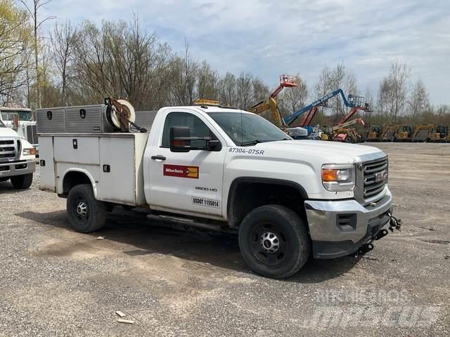 GMC 2500 HD Pick-upy / Pojazdy z otwieranymi burtami