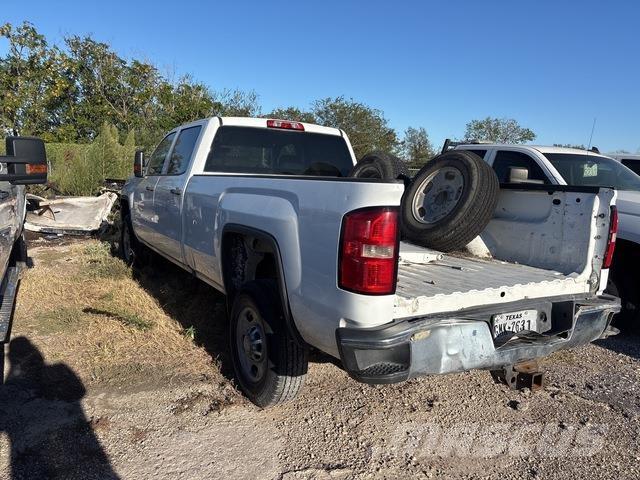 GMC 2500 HD Pick-upy / Pojazdy z otwieranymi burtami