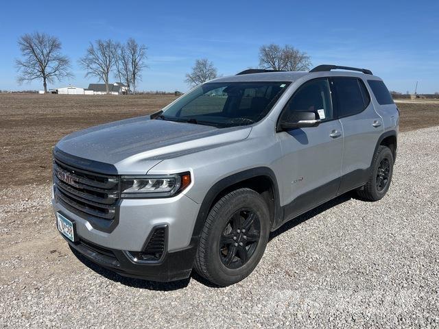 GMC Acadia Samochody osobowe