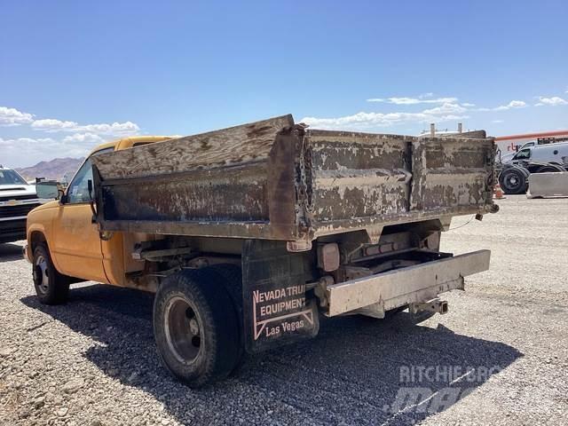 GMC C3500 Wywrotki