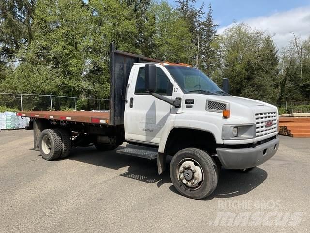 GMC C5500 Ciężarówki typu Platforma / Skrzynia