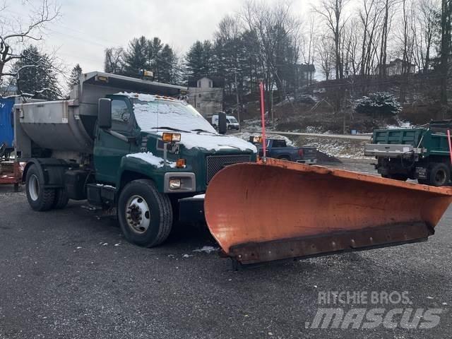 GMC C8500 Lemiesze i pługi śnieżne
