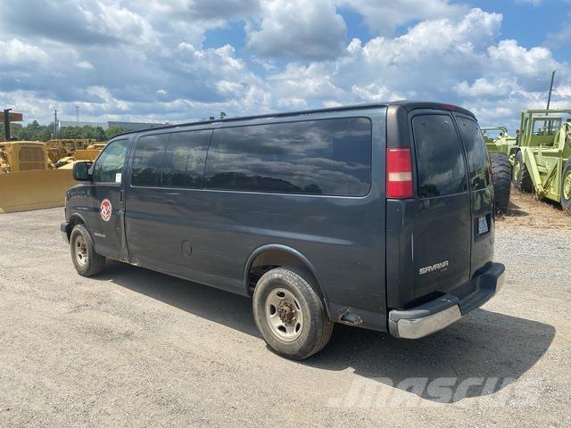 GMC G3500 Samochody osobowe