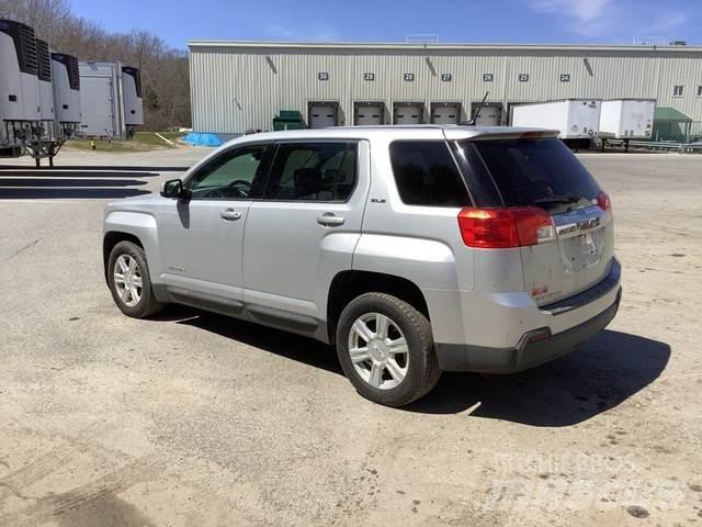 GMC Terrain Samochody osobowe