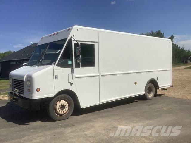 GMC Workhorse Samochody dostawcze ze skrzynią zamkniętą