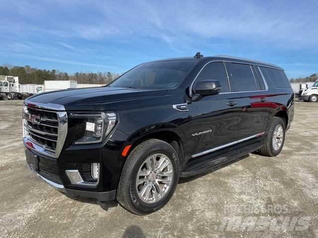 GMC Yukon Samochody osobowe