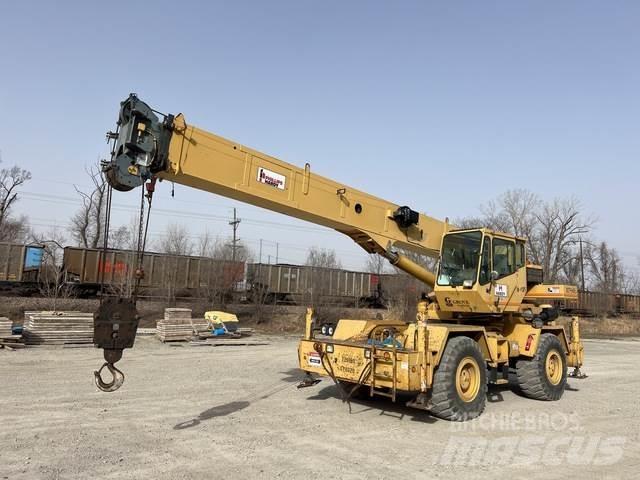 Grove RT530E Żurawie terenowe