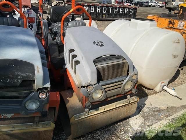 Hamm HD10CVV Walce dwubębnowe