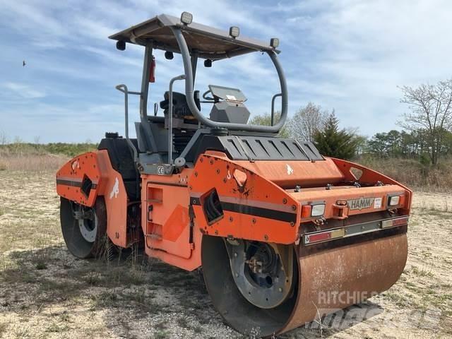 Hamm HD110HV Walce dwubębnowe