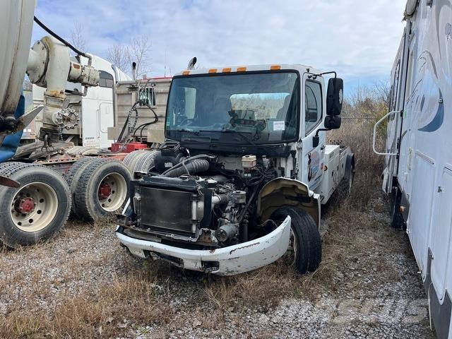 Hino  Samochody ratownicze pomocy drogowej