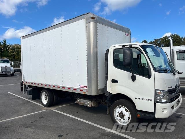 Hino 195 Samochody ciężarowe ze skrzynią zamkniętą
