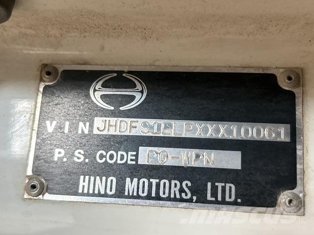 Hino 1ELPG-WPN Ciągniki siodłowe