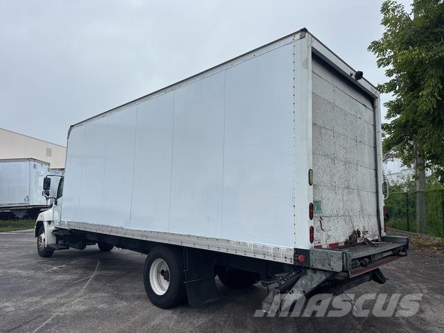 Hino 238 Samochody ciężarowe ze skrzynią zamkniętą