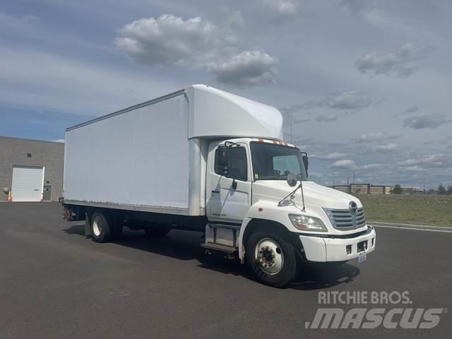 Hino 258 Samochody ciężarowe ze skrzynią zamkniętą