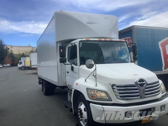 Hino 258 Samochody ciężarowe ze skrzynią zamkniętą