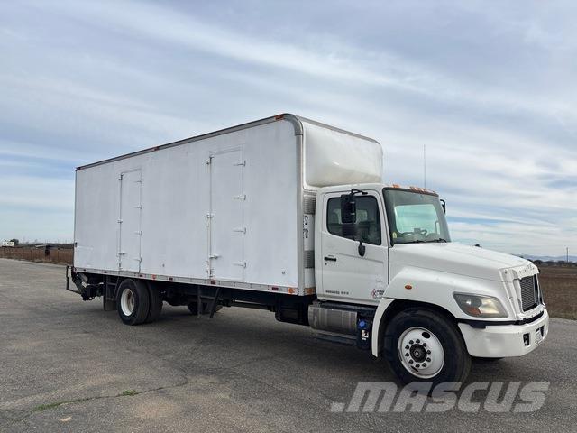 Hino 268 Samochody ciężarowe ze skrzynią zamkniętą