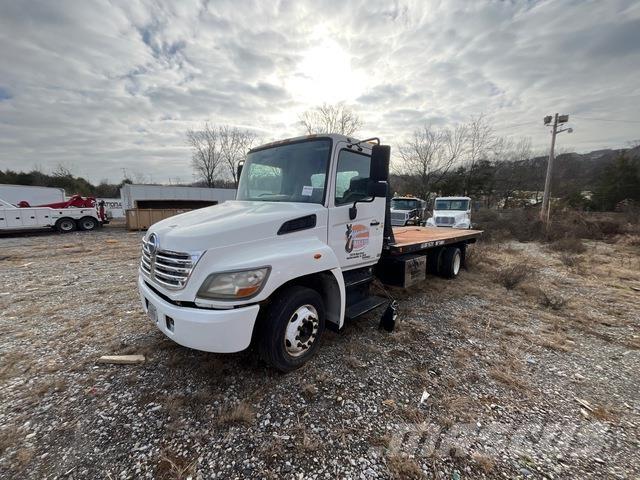Hino 268 Samochody ratownicze pomocy drogowej