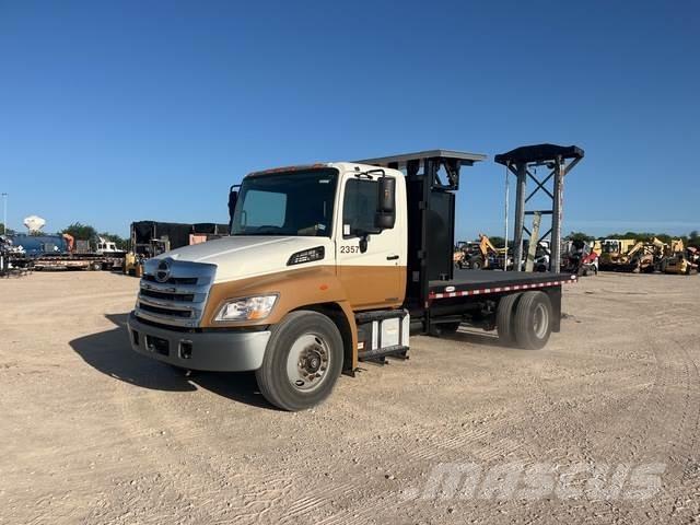 Hino 338 Pojazdy komunalne