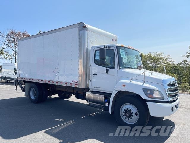 Hino 338 Samochody ciężarowe ze skrzynią zamkniętą