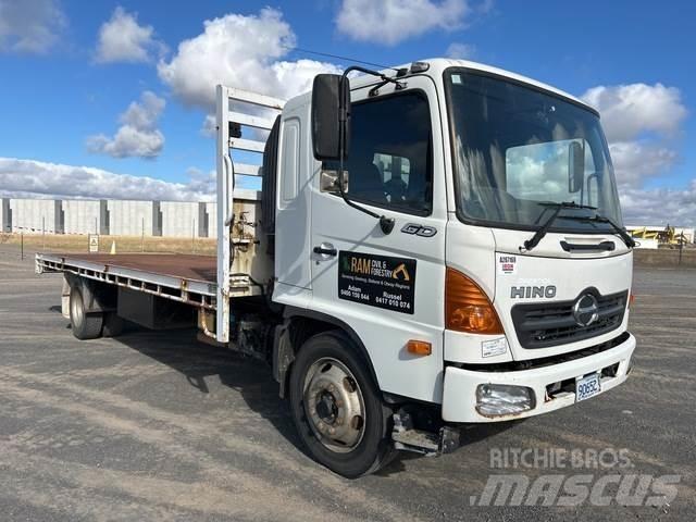 Hino 6D1J Ciężarówki typu Platforma / Skrzynia