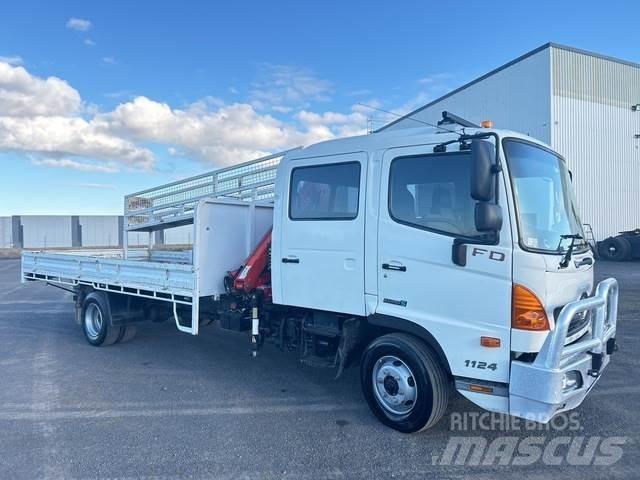 Hino FD1124 Maszyny budowlane - Inne