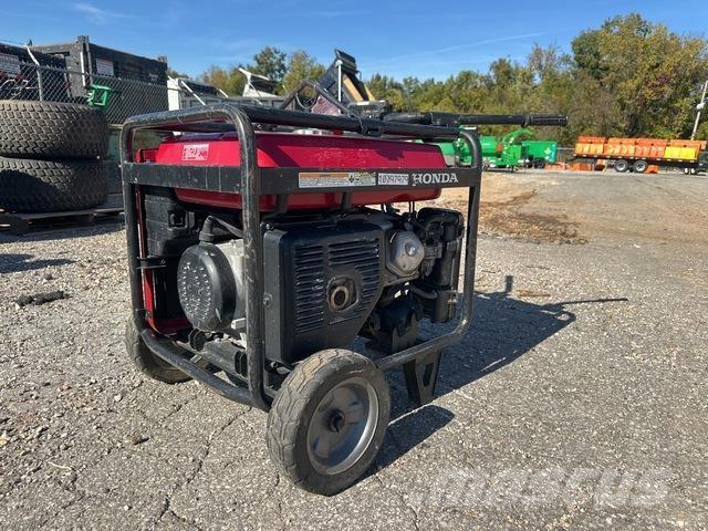 Honda EB 5000X Agregaty prądotwórcze Diesla