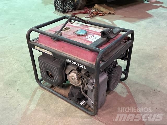 Honda EB6500X Agregaty prądotwórcze Diesla